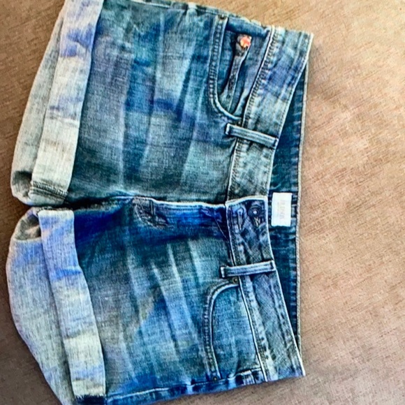Hudson jean shorts size 29 - Picture 1 of 5